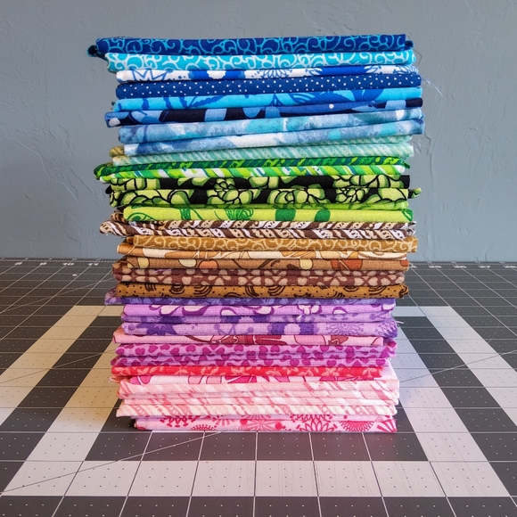 Cotton Quilting Craft Fabric Fat Quarter Bundle Pink Purple Blue Green Blender - Picture 1 of 6